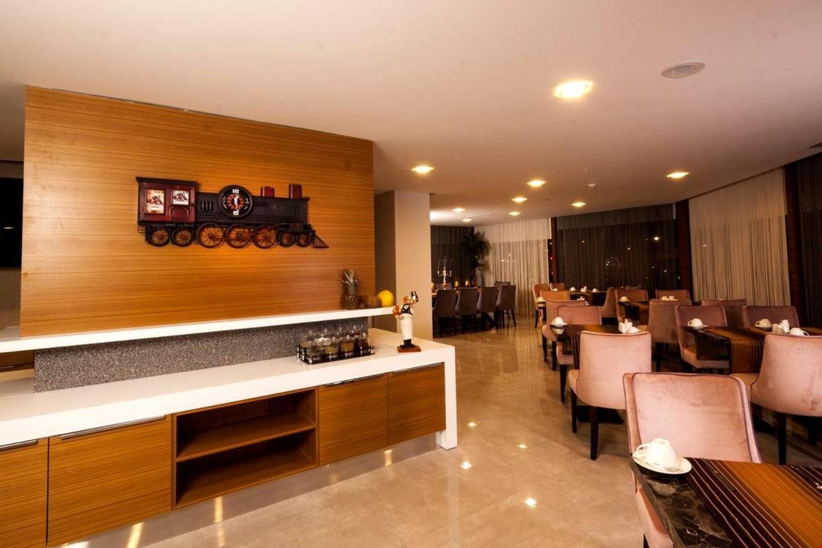 Majura Hotel Business Izmir Exteriör bild